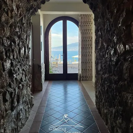 Lodge Antica Tenuta Celotto Vico Equense